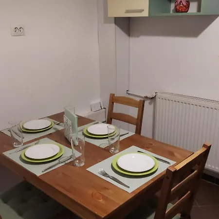 Appartement Lovely Urban Retreat